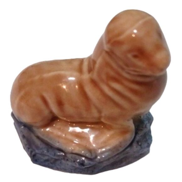 Vintage Wade Whimsies Collectibles Lot of 10 Miscellaneous Animal Figurines - Picture 4 of 10